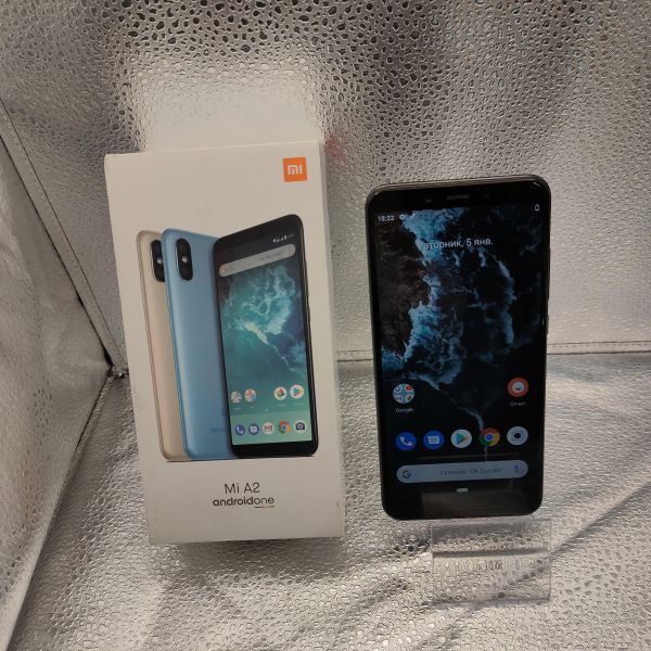 Купить Xiaomi Mi A2 4/64GB (M1804D2SG) Duos в Томск за 3900 руб.