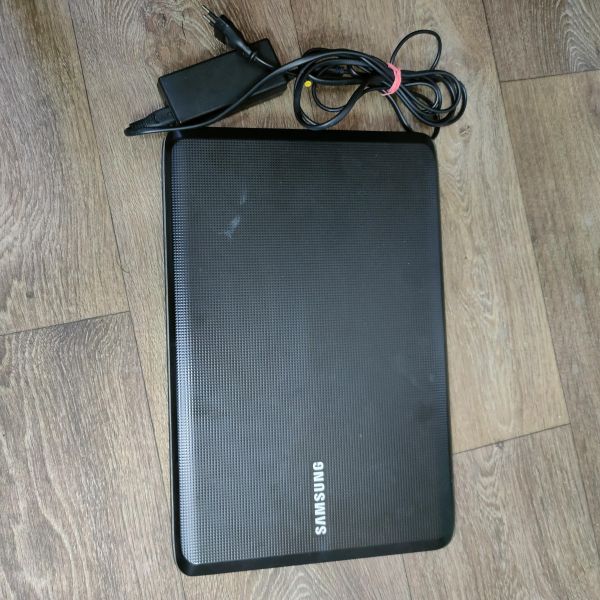 Купить Samsung NP-R528-DA04RU в Томск за 5200 руб.