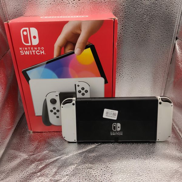 Купить Nintendo Switch OLED 64GB (HEG-001) в Томск за 18100 руб.