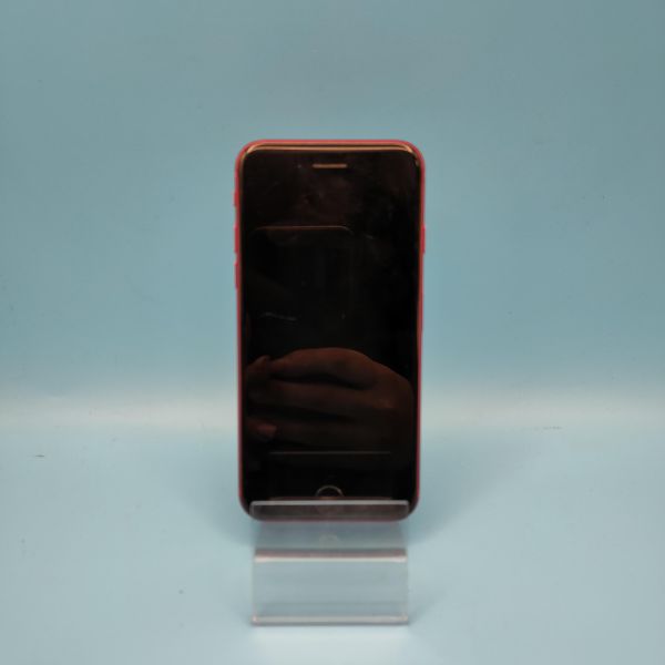 Купить Apple iPhone SE 2nd gen. 2020 128GB в Томск за 3500 руб.