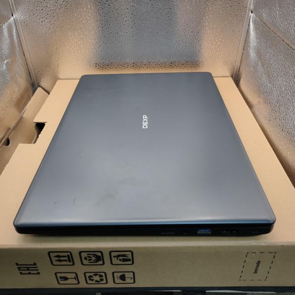 ноутбук DEXP Aquilon C15-I5W302 в Томск
