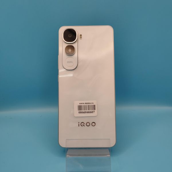 Купить iQOO Z10 Lite 8/128GB (I2502) Duos в Томск за 9700 руб.