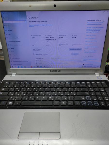 ноутбук Samsung NP-RV515-S09RU (HD 7400M Series/SSD 256GB) в Томск