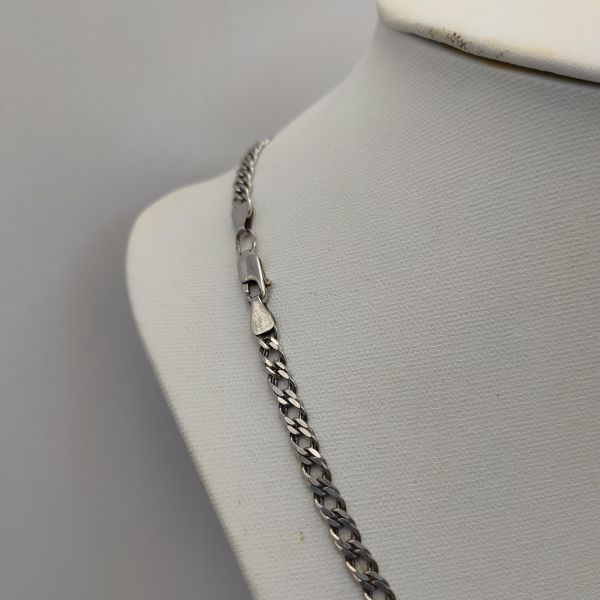 серебряная цепь Цепь серебро 925 12,43g, вес изделия 12.43g, длина 40 см, 00 нет камней в Иркутск