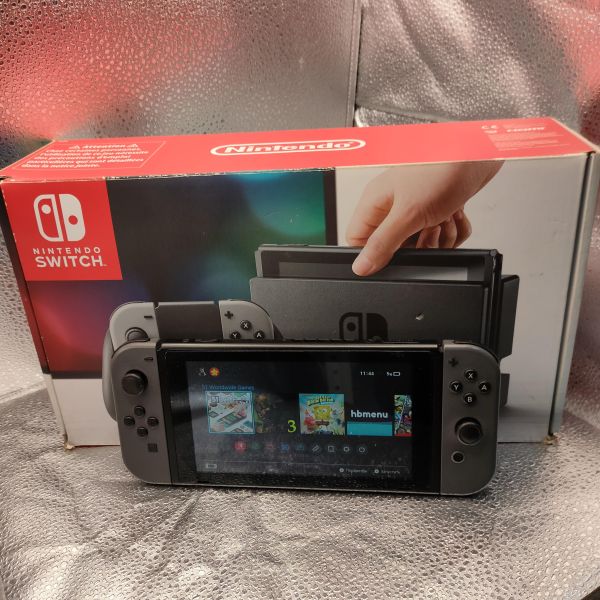игровая приставка Nintendo Switch HAC-001 в Томск