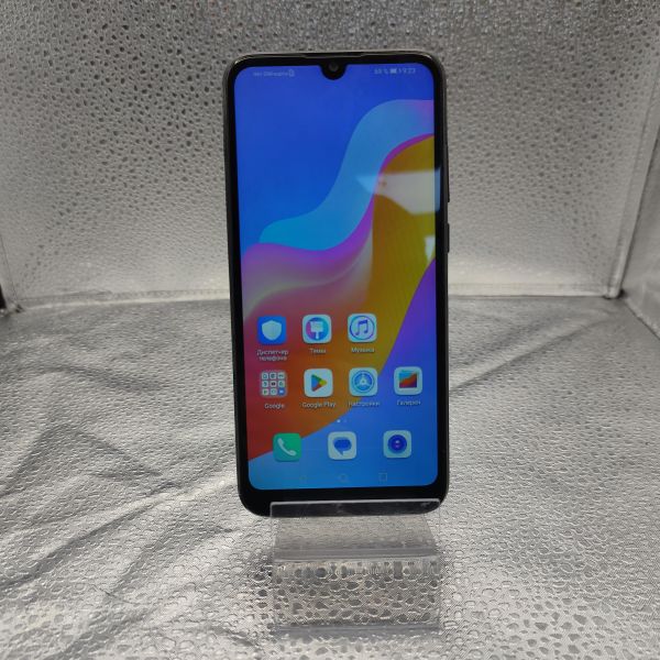 сотовый телефон Honor 8A 2/32GB (JAT-LX1) Duos в Томск