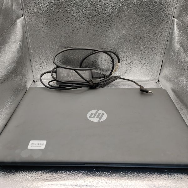 ноутбук HP без модели (15.6/Pentium N3710/R5 M330 2GB/8GB/HDD 500 GB в Томск