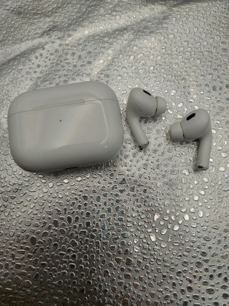 беспроводные наушники Реплика Apple AirPods Pro 2  (A2931, A2698, A2699, A3047, A3048, A3049) в Томск