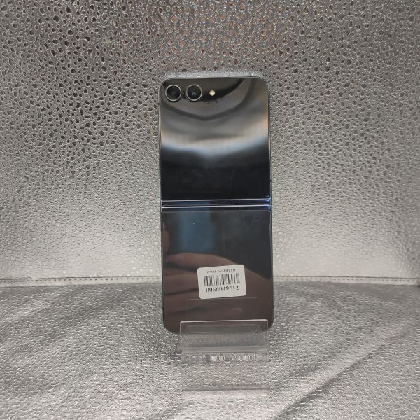 сотовый телефон Samsung Galaxy Z Flip 5 8/256GB (F731N) Duos в Томск