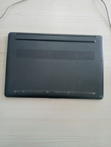 Купить HP 15s-eq1136ur 22P99EA (RAM 8GB) в Тулун за 13900 руб.