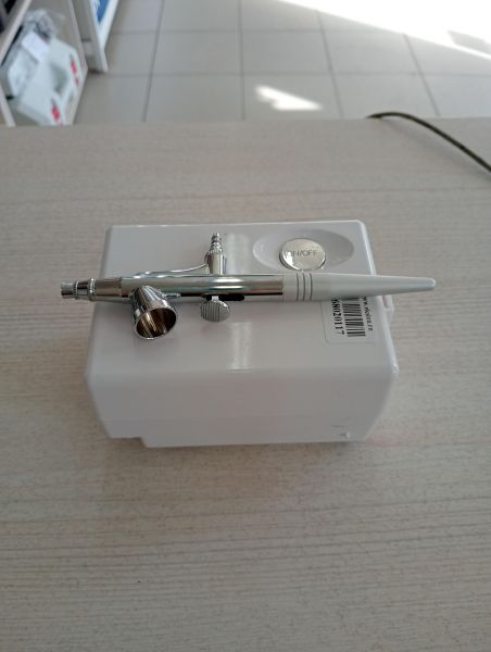 Купить Airbrush Makeup System в Тулун за 450 руб.