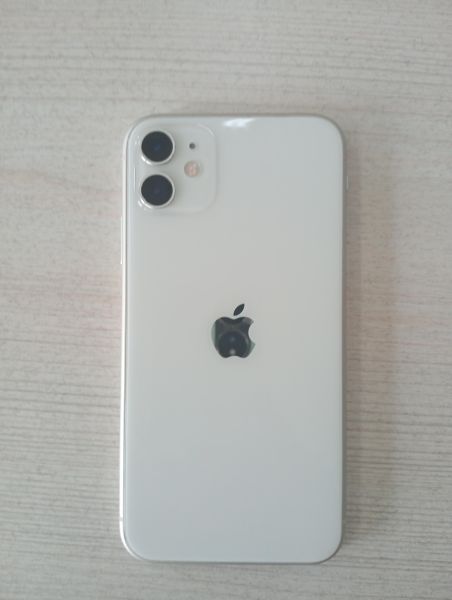 Купить Apple iPhone 11 128GB в Тулун за 17350 руб.