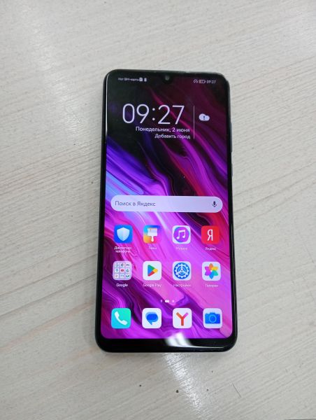 Купить Honor 20 Lite 4/128GB (MAR-LX1H) Duos в Тулун за 3500 руб.