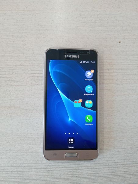 Купить Samsung Galaxy J3 2016 (J320F) Duos в Тулун за 1200 руб.