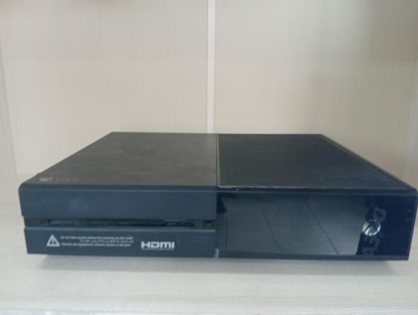 Купить Microsoft Xbox One 1000GB (1540) в Тулун за 10300 руб.