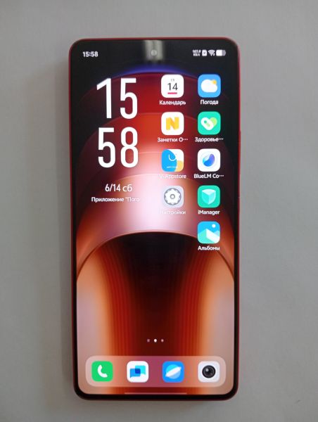 Купить Vivo iQOO Neo 9 12/256GB (V2338A) Duos в Тулун за 30100 руб.
