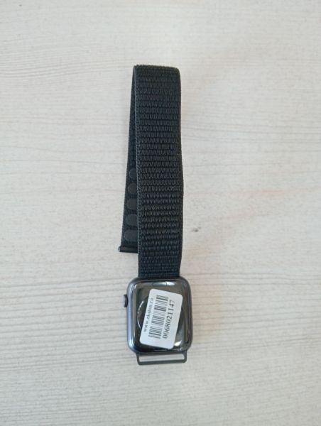 Купить Apple Watch SE 44mm (A2352) с СЗУ в Тулун за 4500 руб.