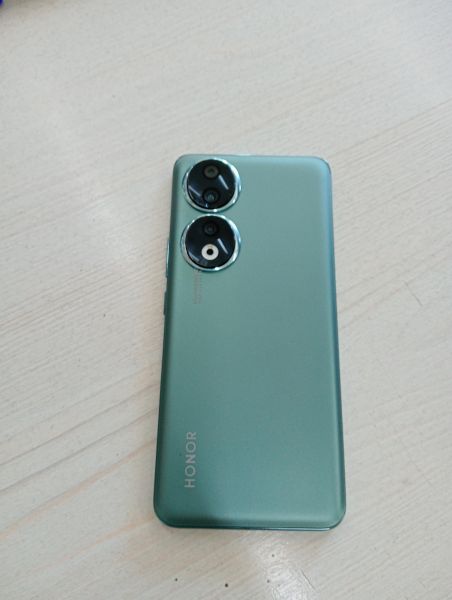 Купить Honor 90 12/512GB (REA-NX9) Duos в Тулун за 22200 руб.
