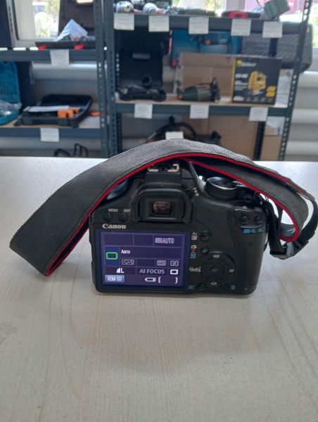 Купить Canon EOS 500D kit (DS126231) с СЗУ в Тулун за 6800 руб.