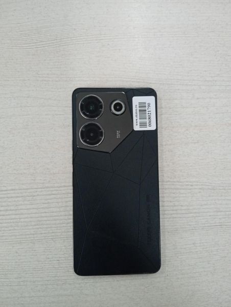 Купить TECNO Camon 20 Pro 5G 8/256GB (CK8n) Duos в Тулун за 13750 руб.