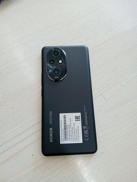 Купить Honor 200 Pro 12/512GB (ELP-NX9) Duos в Тулун за 30900 руб.