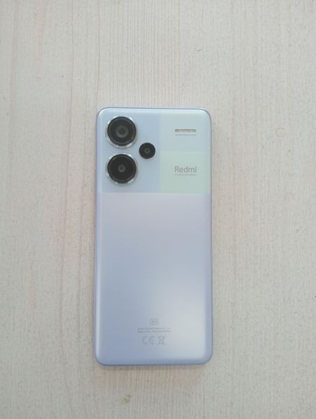 Купить Xiaomi Redmi Note 13 Pro+ 12/512GB (23090RA98G) Duos в Тулун за 20700 руб.