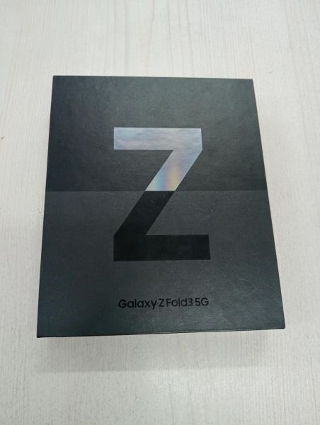 Купить Samsung Galaxy Z Fold 3 12/512GB (F926B) Duos в Тулун за 37200 руб.