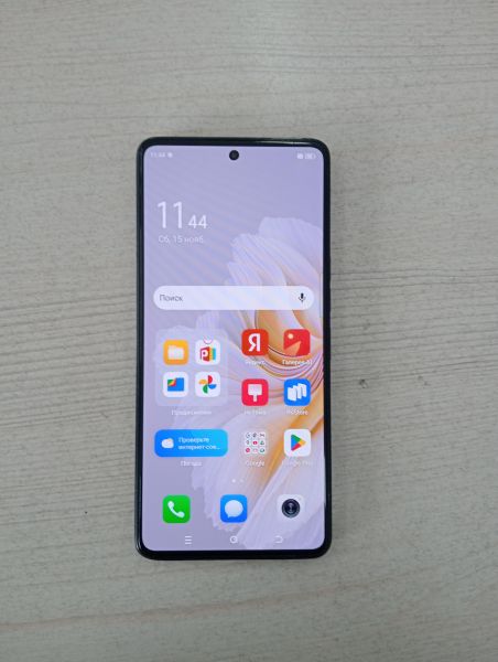 Купить TECNO Camon 20 Pro 5G 8/256GB (CK8n) Duos в Тулун за 9400 руб.