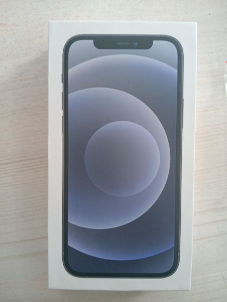 Купить Apple iPhone 12 64GB в Тулун за 20600 руб.