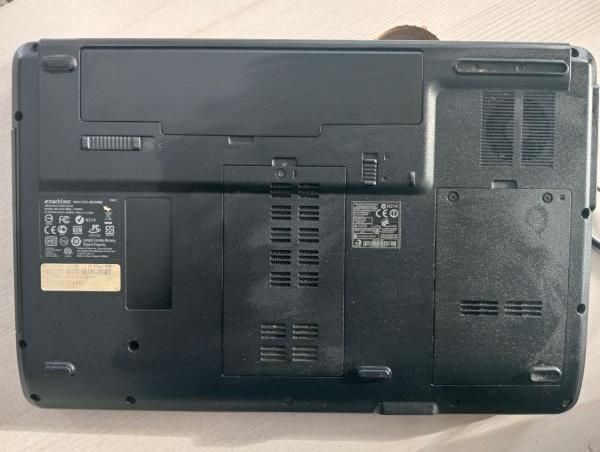 Купить eMachines E430 (15.6/1366x768/Athlon II M340/RAM 2GB/HDD 160 GB) в Тулун за 3800 руб.