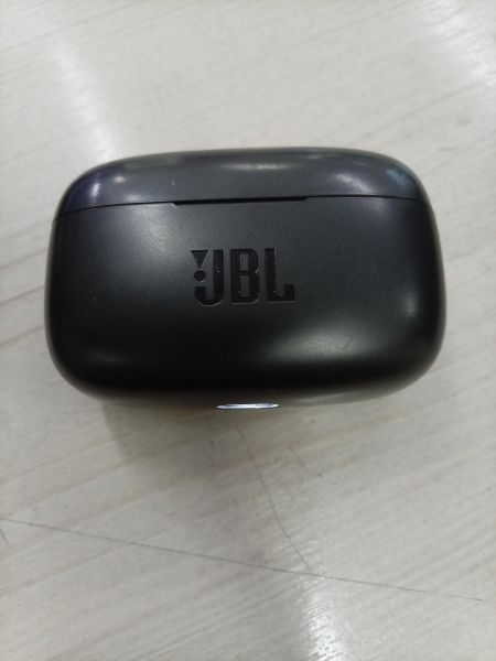 Купить JBL Live 300TWS в Тулун за 2100 руб.