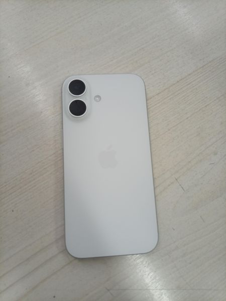 Купить Apple iPhone 16 128GB в Тулун за 50800 руб.