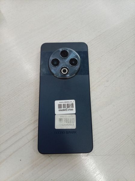 Купить TECNO Spark 30 8/256GB (KL6) Duos в Тулун за 3900 руб.