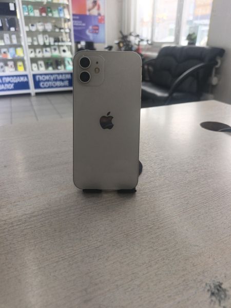Купить Apple iPhone 12 128GB в Тулун за 17000 руб.