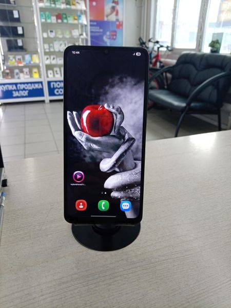 Купить Samsung Galaxy A06 4/128GB (A065F) Duos в Тулун за 6300 руб.