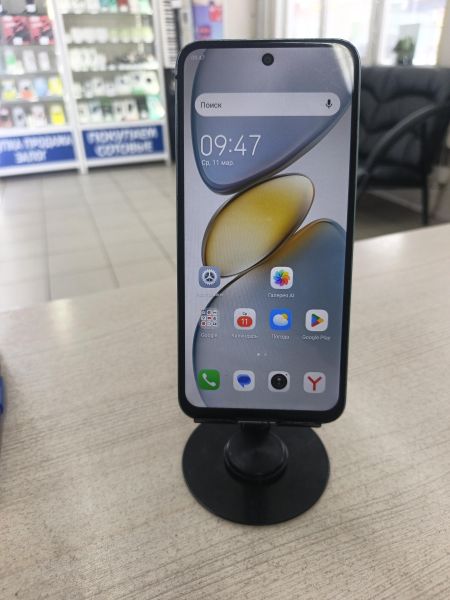 Купить TECNO Spark Go 1 4/128GB (KL4) Duos в Тулун за 3700 руб.