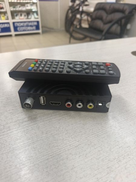 тв-приставка Hyundai H-DVB440 в Тулун