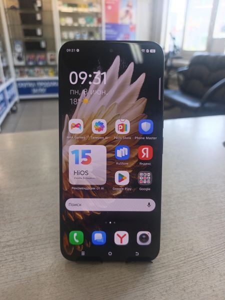 сотовый телефон TECNO Spark 40 Pro 8/128GB (KM6) Duos в Тулун