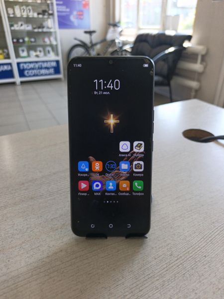 сотовый телефон TECNO Spark 8C (KG5n) Duos в Тулун