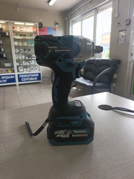аккумуляторный гайковёрт Реплика Makita DTW286 RME/2 с СЗУ в Тулун