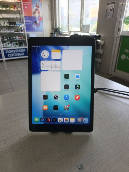 планшет Apple iPad 9 2021 64GB (A2602 MK2K3/MK2L3/MK2L3LL) (без SIM) в Тулун