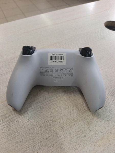 контроллер и геймпад Sony PlayStation DualSense (CFI-ZCT2W) в Тулун