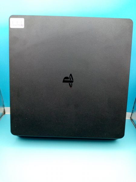 Купить Sony PlayStation 4 Slim 500GB (CUH-2200A) в Усть-Илимск за 20099 руб.