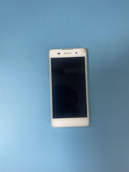 Купить Sony Xperia E5 (F3311) в Усть-Илимск за 1049 руб.