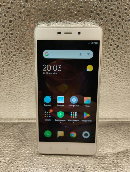 Купить Xiaomi Redmi 4 Prime 3/32GB Duos в Усть-Илимск за 2249 руб.