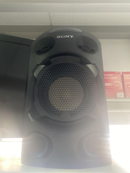 Купить Sony MHC-V02 в Усть-Илимск за 5799 руб.