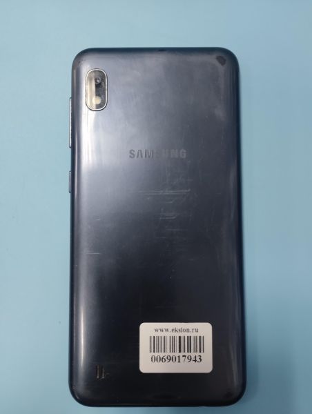 Купить Samsung Galaxy A10 2019 2/32GB (A105F) Duos в Усть-Илимск за 3399 руб.