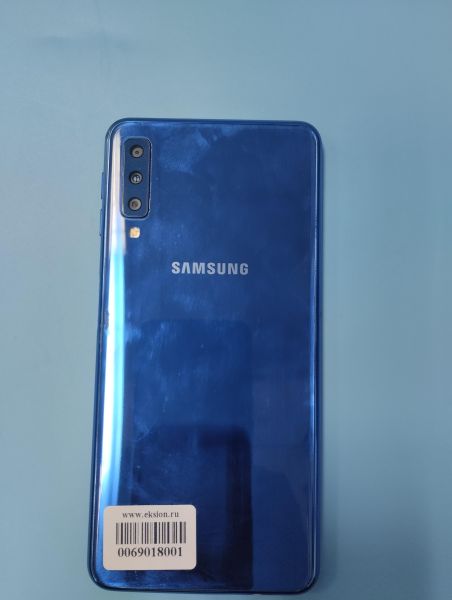 Купить Samsung Galaxy A7 2018 4/64GB (A750FN) Duos в Усть-Илимск за 4049 руб.