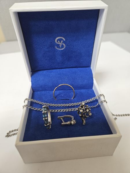 Купить Лом или горсть серебро 925 8,02g, вес изделия 8.12g в Иркутск за 800 руб.