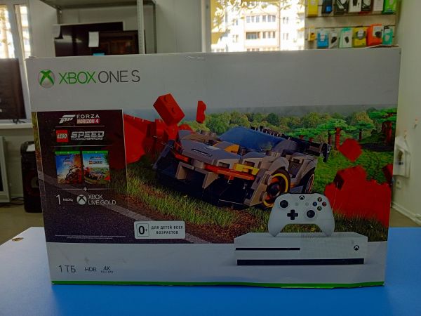 игровая приставка Microsoft Xbox One S 1000GB (1681, с дисководом) в Усть-Илимск